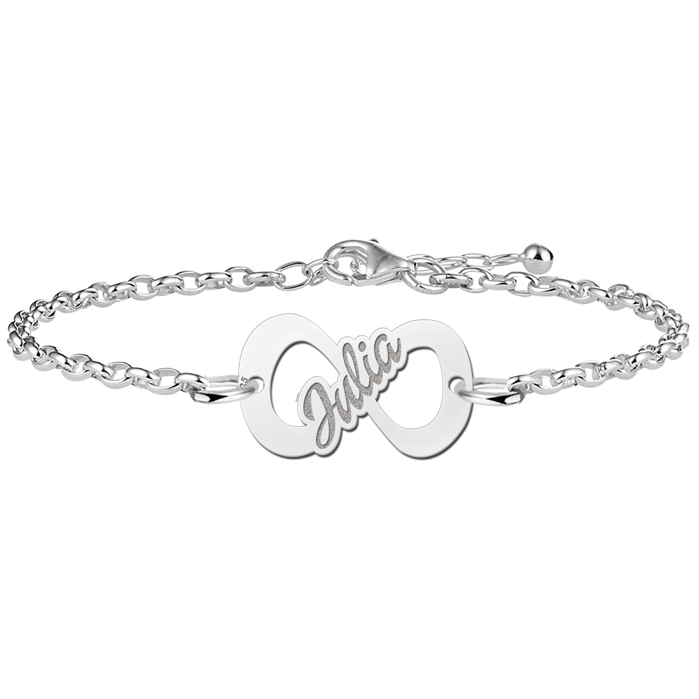 Infinity-Armband aus Silber mit Namen