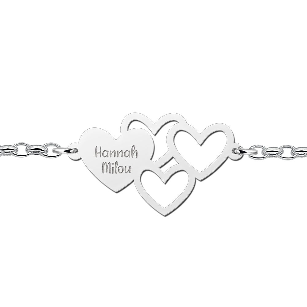 Silberarmband mit Namen und Herzen