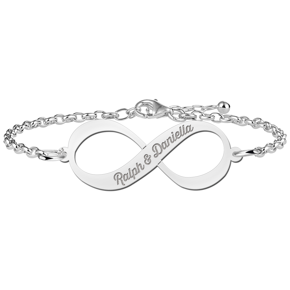 Silbernes Infinity Armband mit zwei eingravierten Namen